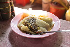Bánh Nậm