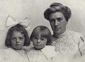 Bessie Maddern London and daughters