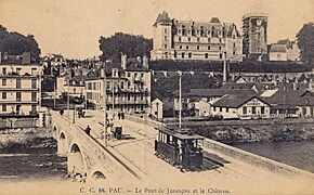 CC 88 - PAU - Le Pont de Juricon et le Chateau