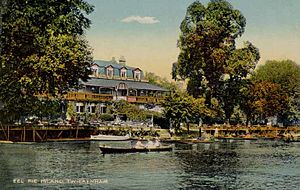 Eel Pie Island Hotel postcard, 1900