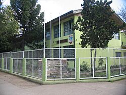 Fachada Liceo Santa Cruz.jpg