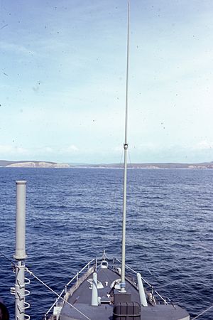 Img6590 white cliffs of Drakes Bay fm USS Wiltsie