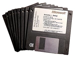 Microsoft Windows for Workgroups 3.11 mit 9 Setup HD-Disketten