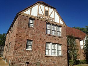 North Manor Apartments (4)