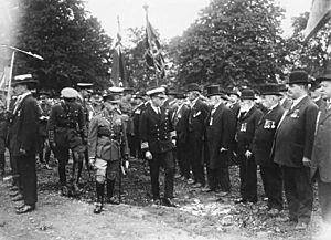 Prince of Wales' visit to Canada. Inspecting veterans Halifax, Aug. 17-18, 1919