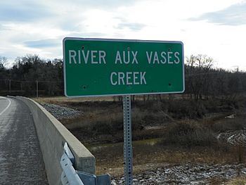 River aux Vases, Missouri road sign Highway 61 bridge 1.jpg