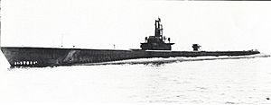Becuna (SS-319), after commissioning in May 1944.