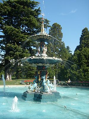 Water fountain at Christchurch Botanical Gardens