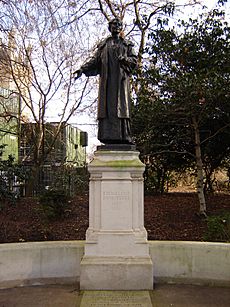 Westminster emmeline pankhurst statue 1