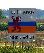 20140724 Border of North Brabant and Limburg (the Netherlands) alongside Zuid-Willemsvaart 01 (cropped)