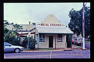 Bank of New South Wales (former), Yungaburra, 1993.jpg