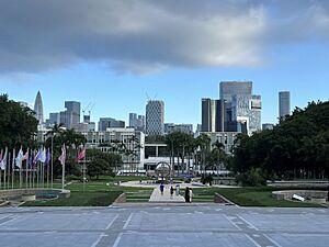 Central Plaza of Yuehai Campus, Shenzhen University