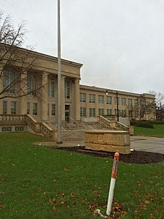 East High School in Woodland Park, Columbus, OH adj
