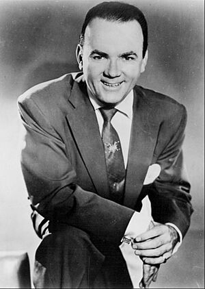 Johnny Olson 1956.JPG