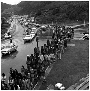 Māori Land March - 13 October 1975, Ngauranga Gorge, Wellington (21226613305)