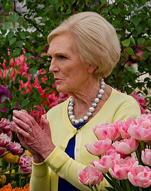 Mary Berry at Chelsea Flower Show - 2017 - (34039048853) (cropped).jpg
