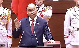 Nguyên Xuân Phúc tuyên thệ