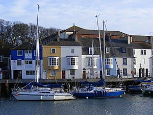 Nothe Parade - Weymouth Harbour - geograph.org.uk - 1594780