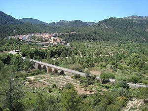 Panorámica de Cirat (Castellón).JPG