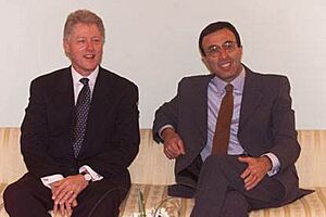 President Bill Clinton meets with Bulgarian President Petar Stoyanov