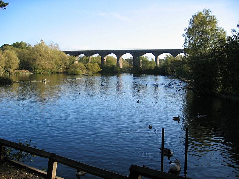 Reddish Vale viaduct