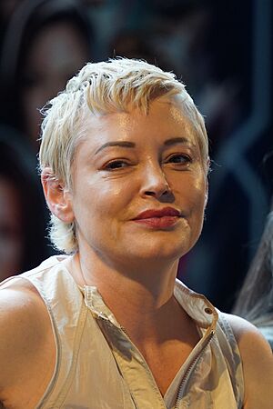Rose McGowan (52922963283)~2.jpg