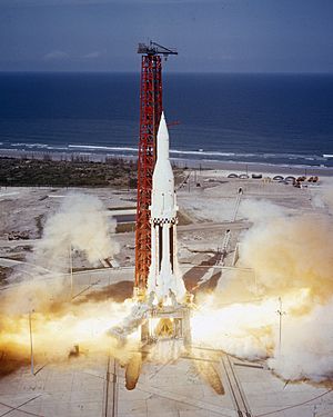 Saturn-Apollo 4 launches from KSC (MSFC-6413722)