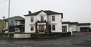 The Castlecary Hotel - geograph.org.uk - 1617311