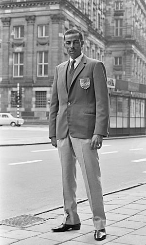 Abebe Bikila 1968 (b retouched).jpg