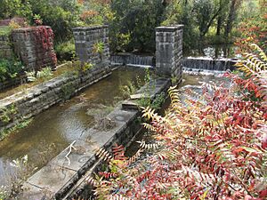 Aqueduct from the towpath