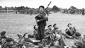 Bill Millin 1944