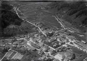 ETH-BIB-Bauma v. S. O. aus 300 m-Inlandflüge-LBS MH01-005386