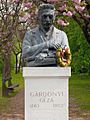 Geza Gardonyi Statue - Agard 01