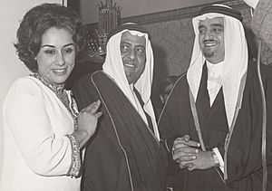 Ibrahim bin Abdullah Al Suwaiyel and his wife with King Fahd