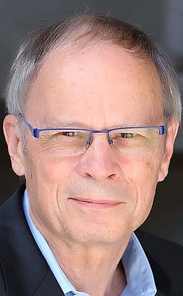 Jean Tirole close-up (cropped)