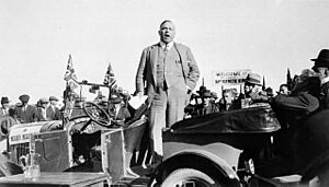 KingCampaigning1926