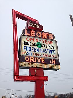 Leon's Frozen Custard sign