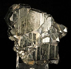 Molybdenite-Pyrite-240029