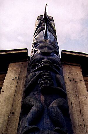 Norman Tait - Native Education Centre - Totem