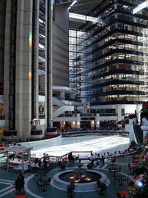 PlazaAmericas01