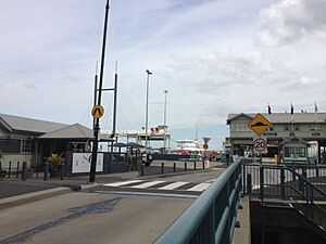 Station Pier entrance Port Melbourne 2012-10-10