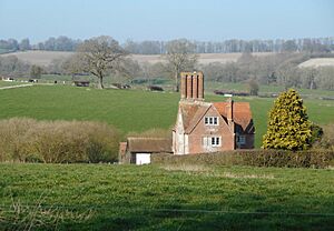 Towards Wolfhall Farm - geograph.org.uk - 6089566.jpg