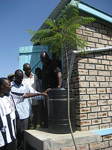 UDDT with rainwater harvesting (3441547910)