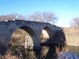 US-KS-ClementsStoneArchBridge-001