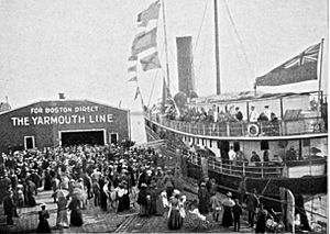 Yarmouth (ship, 1887) moored at Baker’s wharf, Yarmouth