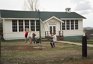 2004 0406 playground0