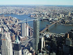 2016 One World Observatory view southsoutheast towards Brooklyn and Manhattan Bridges