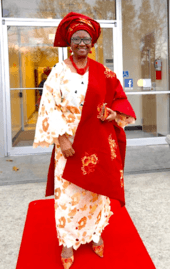 A Yoruba woman garbed in traditional clothing (2)