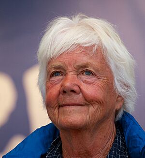 Astrid Nøklebye Heiberg - 2013-08-10 at 12-49-15 (cropped)