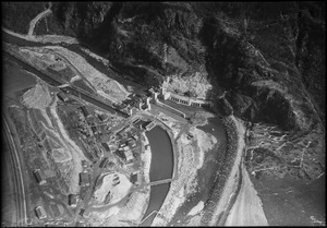 ETH-BIB-Rhone-Kraftwerk Lavey, Blick Nordosten-LBS H1-011419